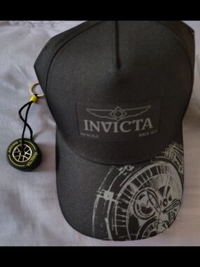 Invicta Black Logo Snapback Hat With Keychain